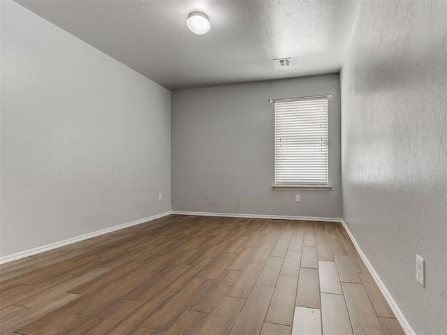8416 SW 49th Circle, Oklahoma City, OK 73179