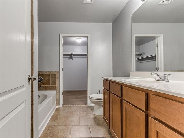 8416 SW 49th Circle, Oklahoma City, OK 73179