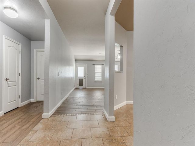 8416 SW 49th Circle, Oklahoma City, OK 73179