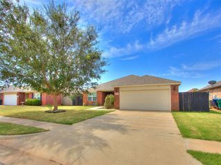 8416 SW 49th Circle, Oklahoma City, OK 73179