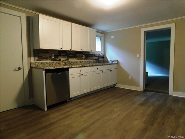 973 State Route 42, Sparrowbush, NY 12780