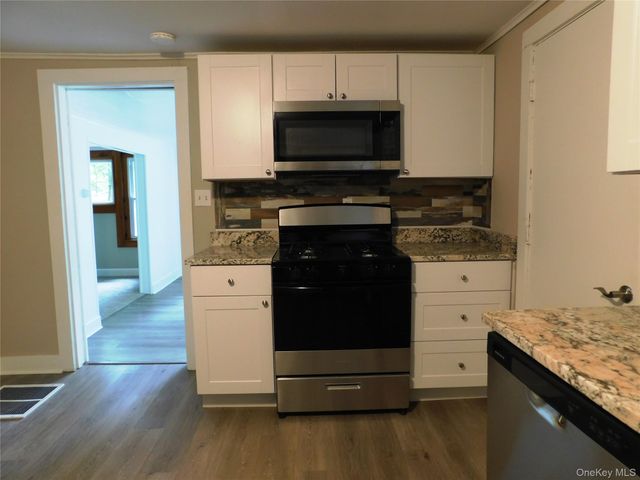 973 State Route 42, Sparrowbush, NY 12780