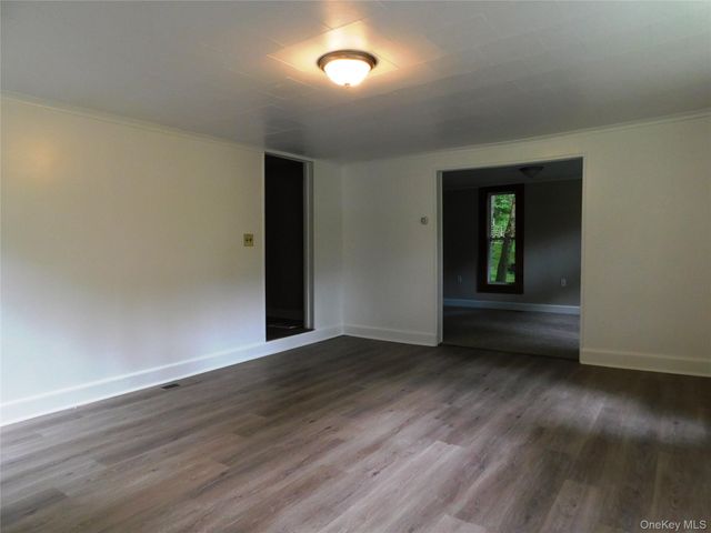 973 State Route 42, Sparrowbush, NY 12780