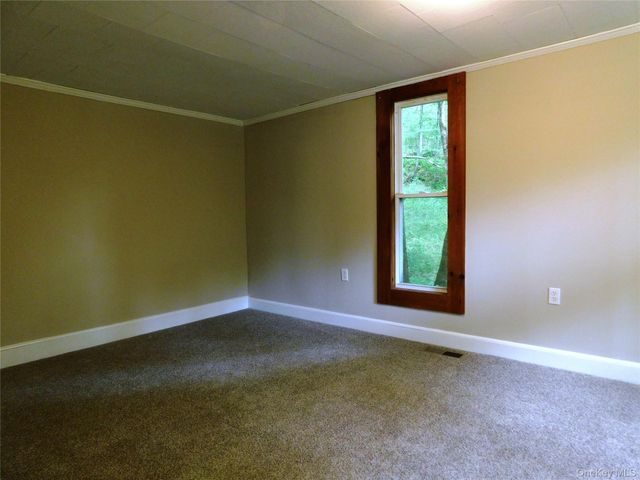 973 State Route 42, Sparrowbush, NY 12780