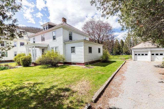 9 Tuttle Street, Rockingham, VT 05101