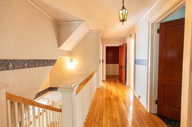 9 Tuttle Street, Rockingham, VT 05101