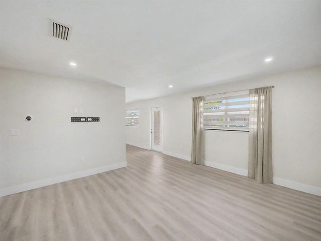9298 Birmingham Drive, Palm Beach Gardens, FL 33410