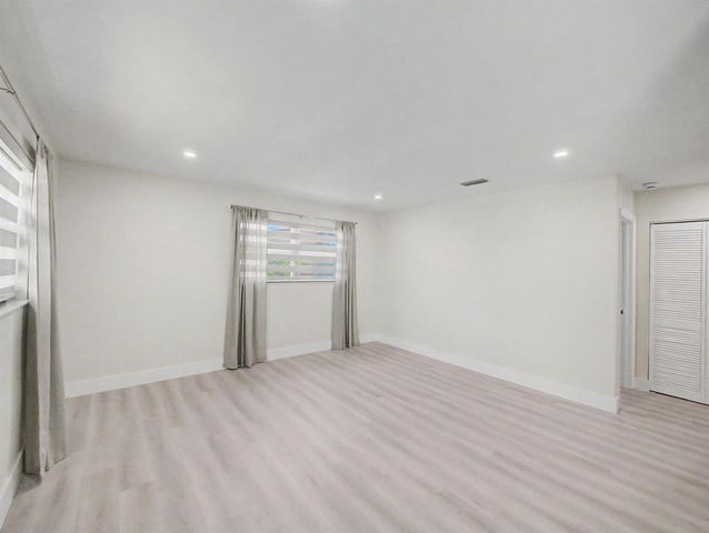 9298 Birmingham Drive, Palm Beach Gardens, FL 33410