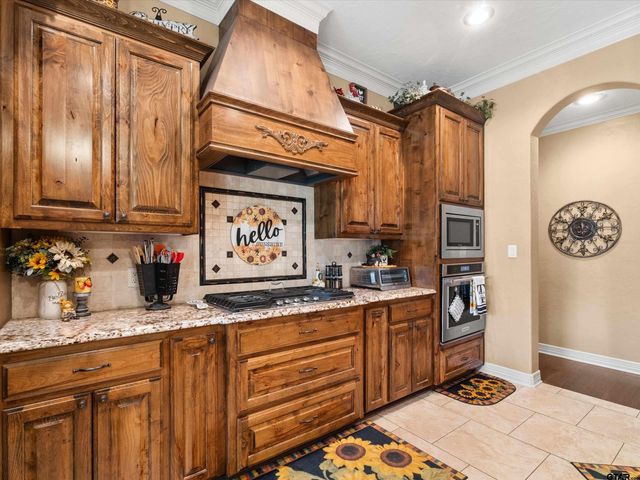 5136 E State hwy 154, Gilmer, TX 75645