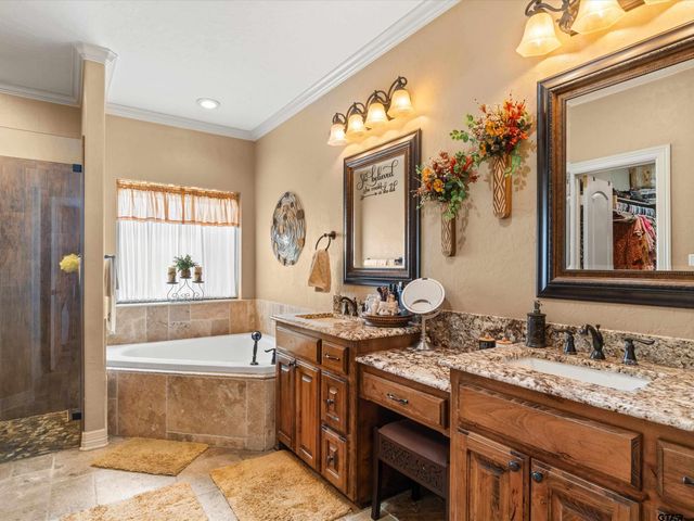 5136 E State hwy 154, Gilmer, TX 75645