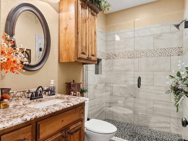 5136 E State hwy 154, Gilmer, TX 75645