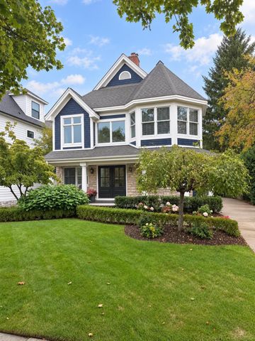 875 S Bates Street, Birmingham, MI 48009