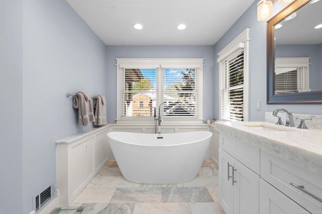 875 S Bates Street, Birmingham, MI 48009