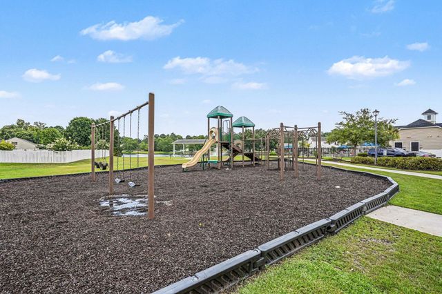 396 Bellegrove Dr., Myrtle Beach, SC 29579