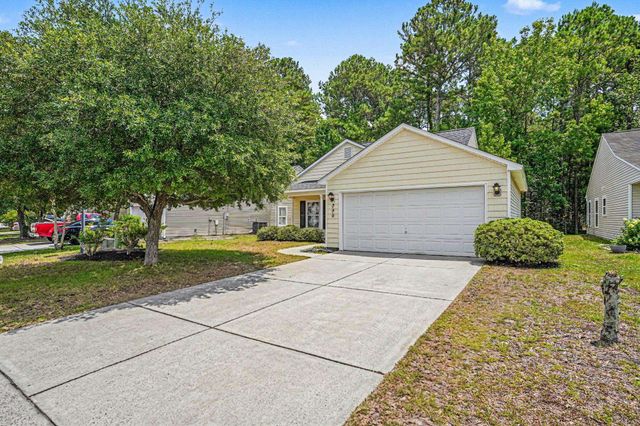 396 Bellegrove Dr., Myrtle Beach, SC 29579