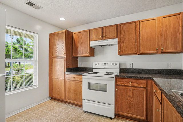 396 Bellegrove Dr., Myrtle Beach, SC 29579