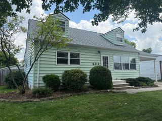 4212 Beechgrove Drive, Grove City, OH 43123