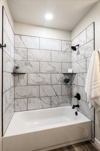 102 E D Ave, Cache, OK 73527