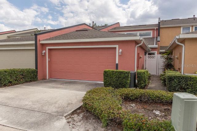 808 CARLYLE LANE, Deland, FL 32724