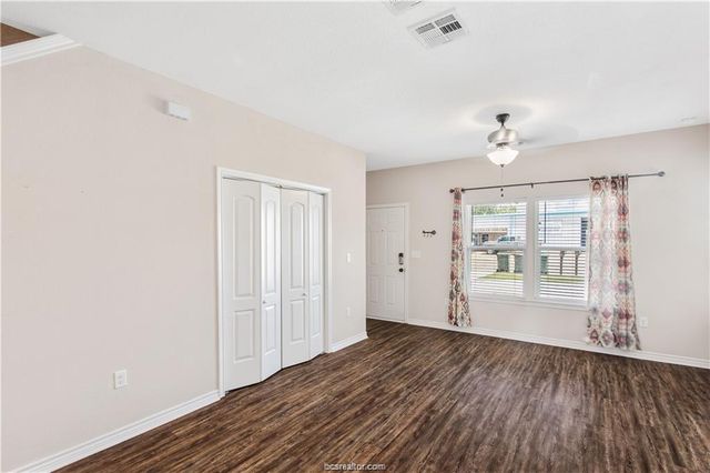 2108 Cavitt A, Bryan, TX 77801