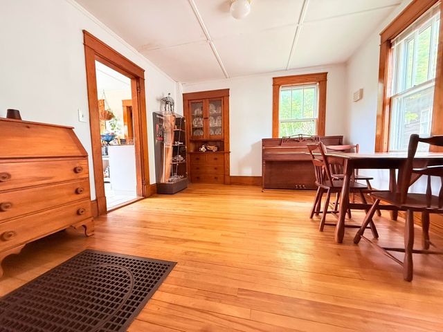27 Columbus Circle, Newport, NH 03773