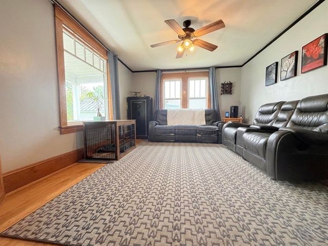 27 Columbus Circle, Newport, NH 03773