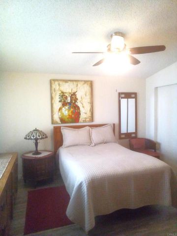 2300 E Valley 76, Escondido, CA 92027