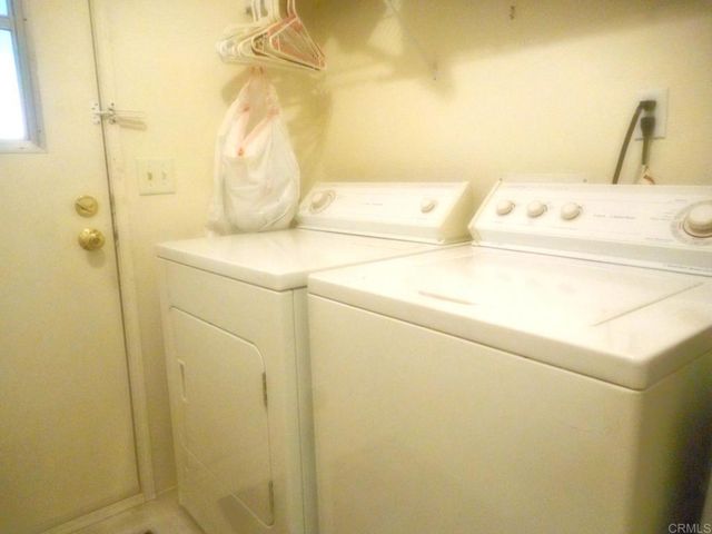 2300 E Valley 76, Escondido, CA 92027