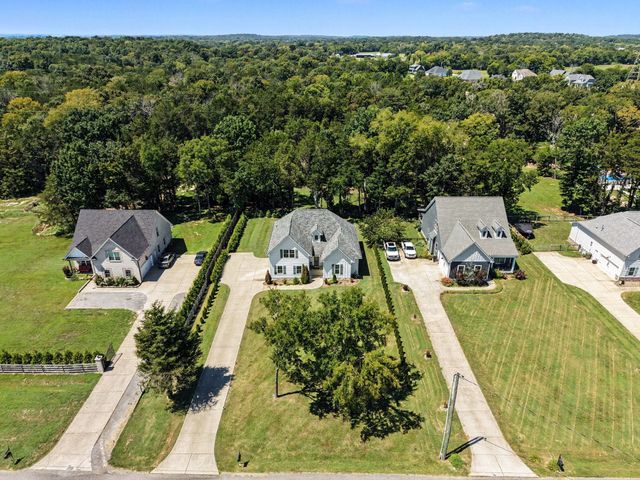 6710 Murfreesboro Rd, Lebanon, TN 37090