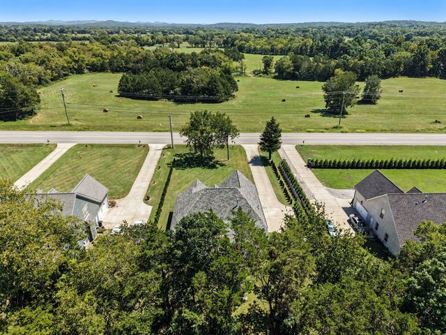 6710 Murfreesboro Rd, Lebanon, TN 37090