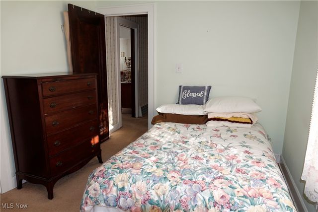 1526 Parker Drive, Mayfield Heights, OH 44124