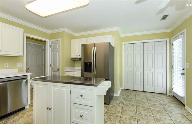 5607 Wellsley Drive W, Greensboro, NC 27407