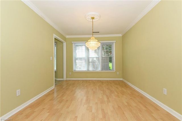 5607 Wellsley Drive W, Greensboro, NC 27407
