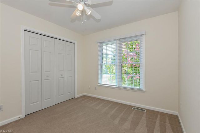 5607 Wellsley Drive W, Greensboro, NC 27407