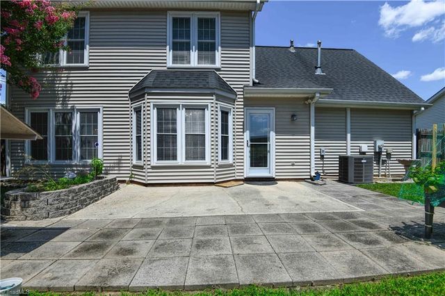 5607 Wellsley Drive W, Greensboro, NC 27407