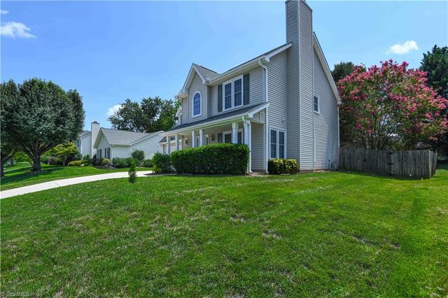 5607 Wellsley Drive W, Greensboro, NC 27407