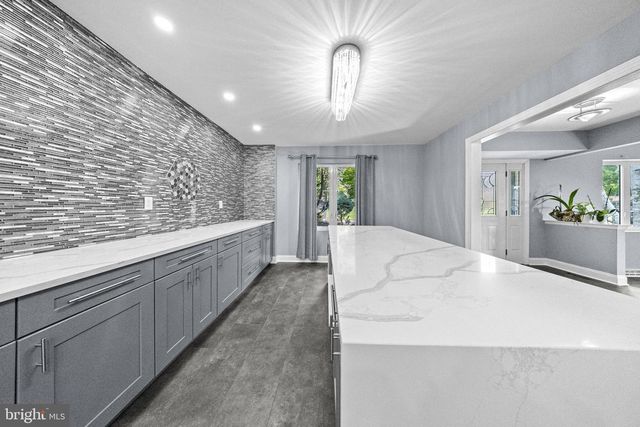 620 SWEETWATER DR, Feasterville Trevose, PA 19053