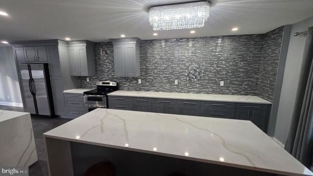 620 SWEETWATER DR, Feasterville Trevose, PA 19053