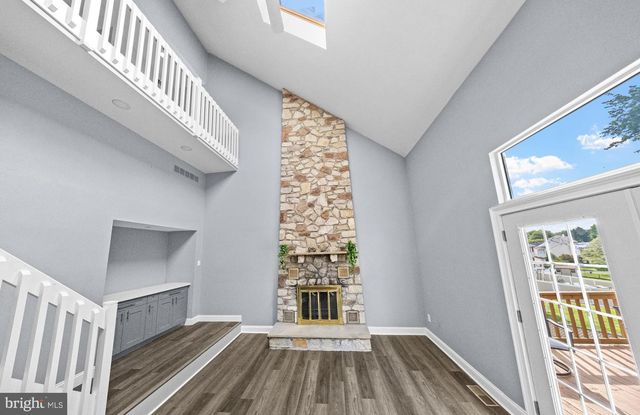620 SWEETWATER DR, Feasterville Trevose, PA 19053