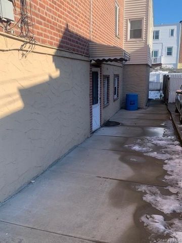 1052 Brinsmade Avenue, Bronx, NY 10465