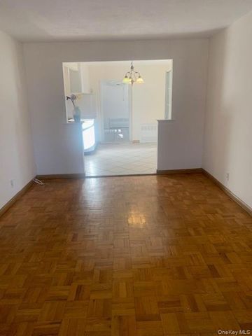 1052 Brinsmade Avenue, Bronx, NY 10465