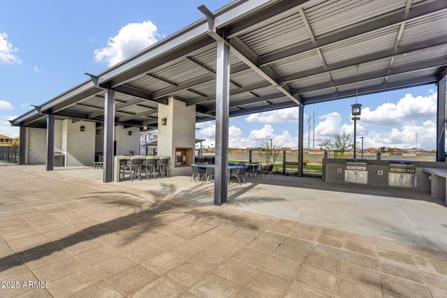 8149 E PETUNIA Avenue 1068, Mesa, AZ 85212