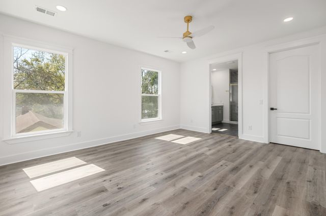 1906 Iris Street, North Charleston, SC 29405