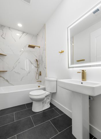 1906 Iris Street, North Charleston, SC 29405