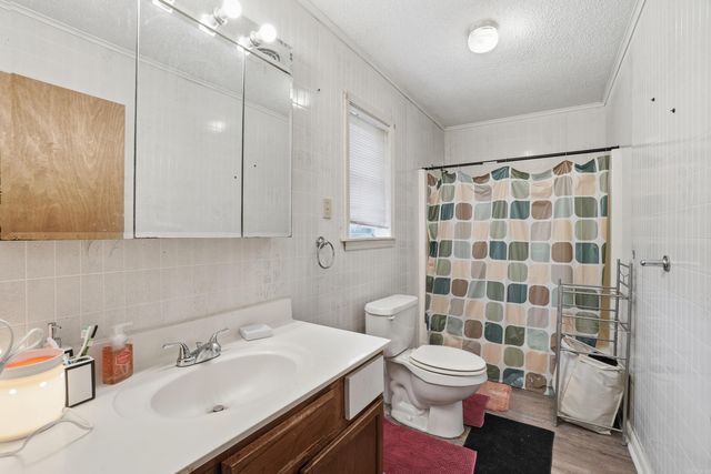 6920 Holtdale Lane, North Little Rock, AR 72118