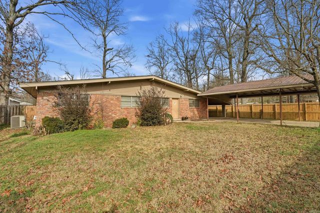 6920 Holtdale Lane, North Little Rock, AR 72118