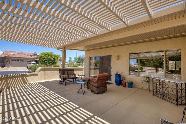 17622 N EAGLE CREST Drive N, Surprise, AZ 85374