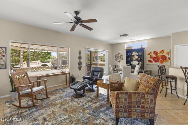 17622 N EAGLE CREST Drive N, Surprise, AZ 85374