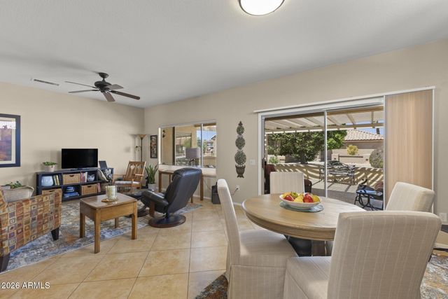 17622 N EAGLE CREST Drive N, Surprise, AZ 85374