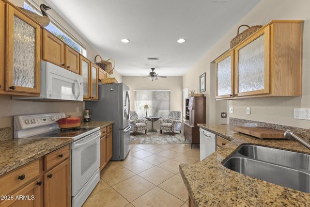 17622 N EAGLE CREST Drive N, Surprise, AZ 85374